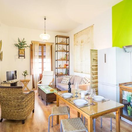 Acogedor Apartamento En Pleno Centro De Sevilla 外观 照片