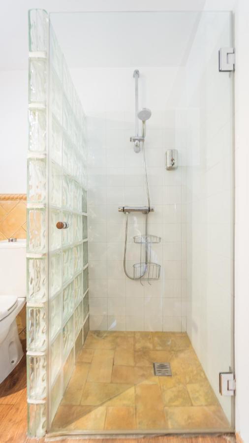 Acogedor Apartamento En Pleno Centro De Sevilla 外观 照片