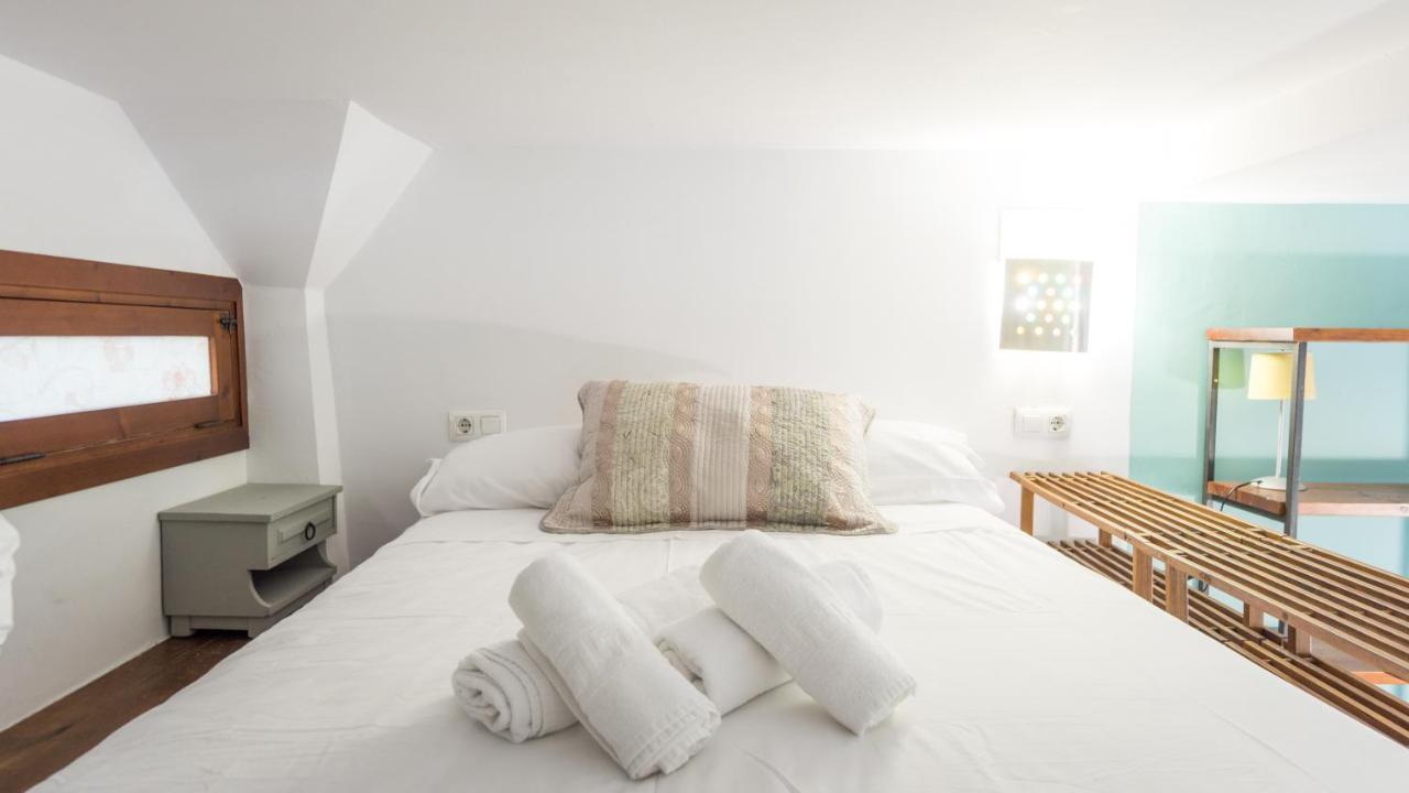 Acogedor Apartamento En Pleno Centro De Sevilla 外观 照片