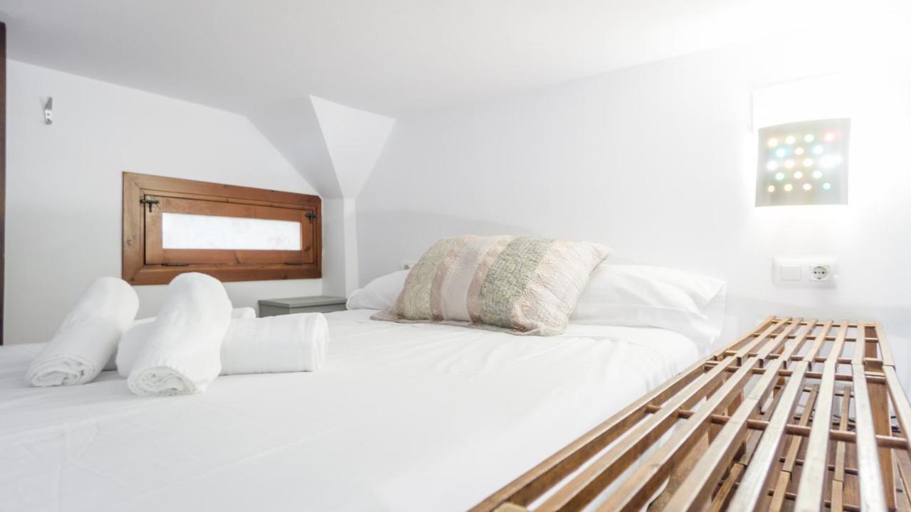 Acogedor Apartamento En Pleno Centro De Sevilla 外观 照片