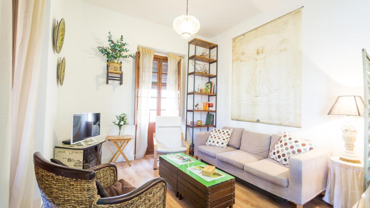 Acogedor Apartamento En Pleno Centro De Sevilla 外观 照片
